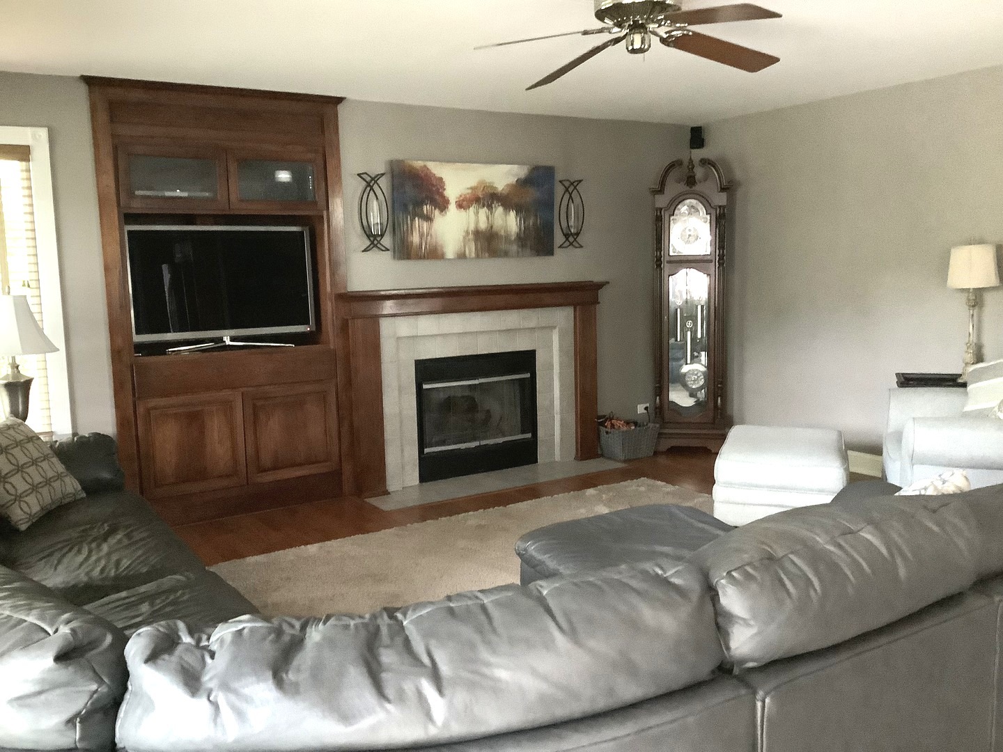 240 Ellis Road Lake In The Hills, IL 60156 - Photo 8 of 29