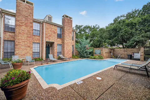 $176,000 | 4000 Purdue Street, Unit 102, Houston, TX 77005