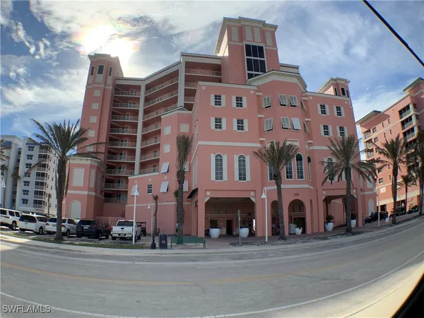 $203,000 | 140 Estero Boulevard, Unit 2101, Fort Myers Beach, FL 33931