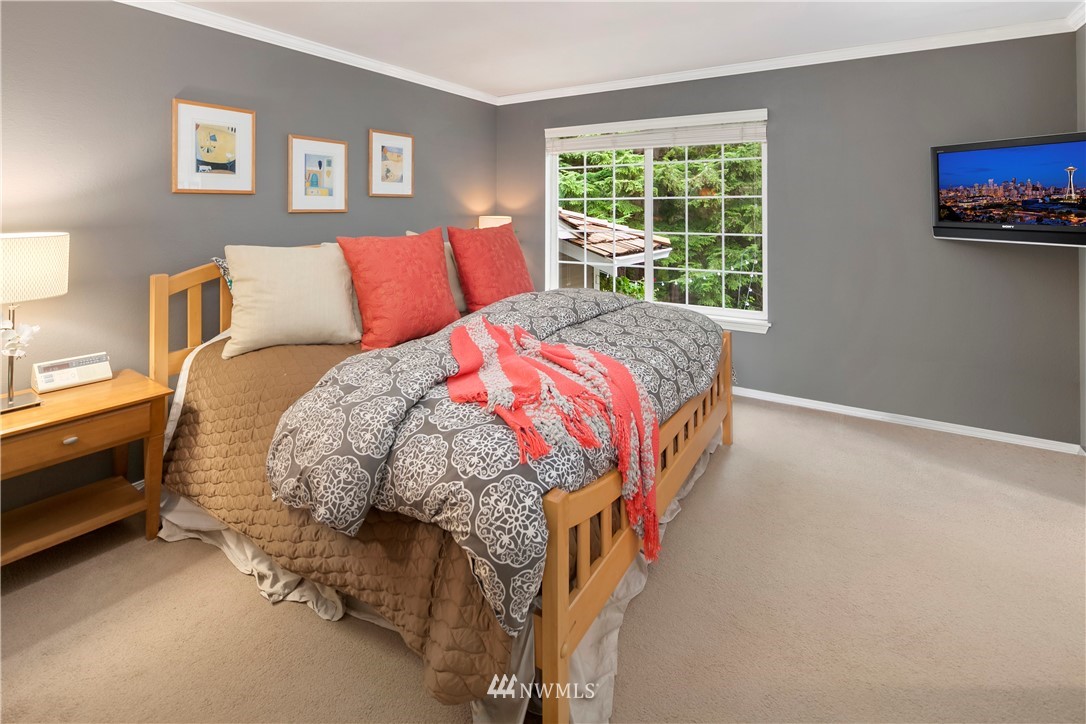 17226 163rd Place Southeast Renton, WA 98058 - Photo 12 of 24 Gallery Image 12