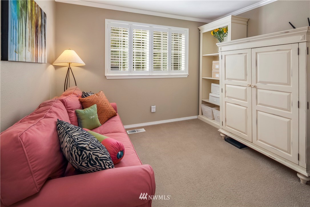 17226 163rd Place Southeast Renton, WA 98058 - Photo 15 of 24 Gallery Image 15