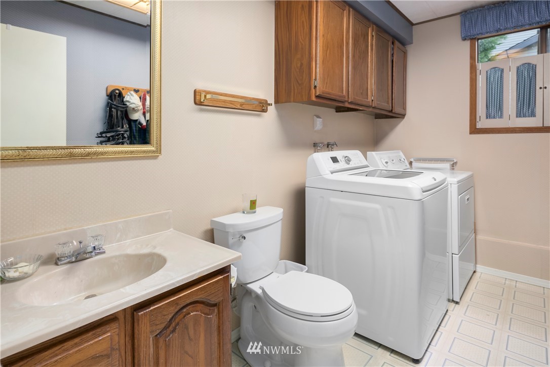 17226 163rd Place Southeast Renton, WA 98058 - Photo 19 of 24 Gallery Image 19