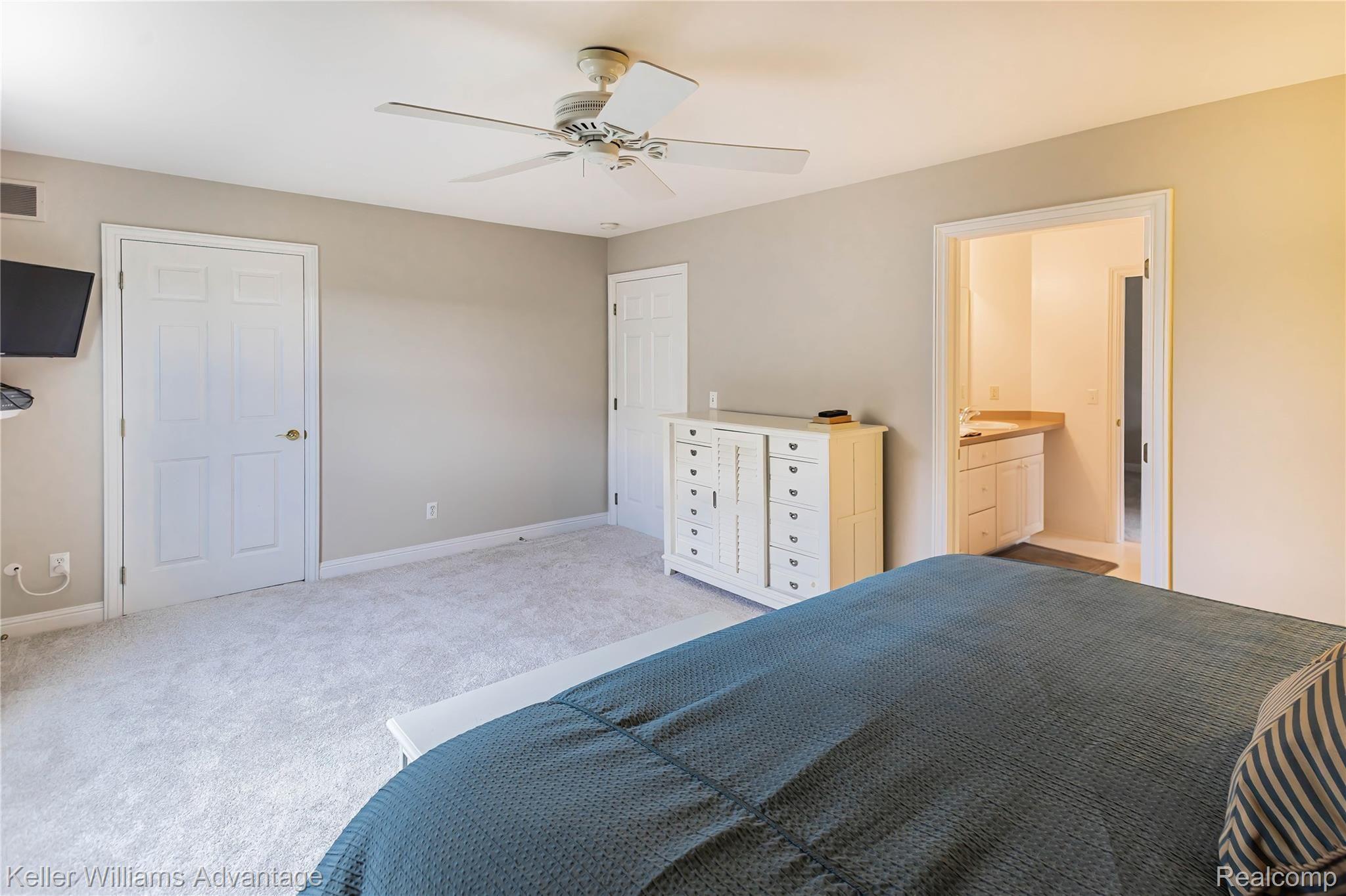 48436 Gladstone Road Canton, MI 48188 - Photo 39 of 41 Second floor bedroom