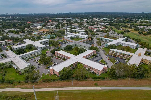 $99,000 | 2458 Columbia Drive, Unit 68, Clearwater, FL 33763