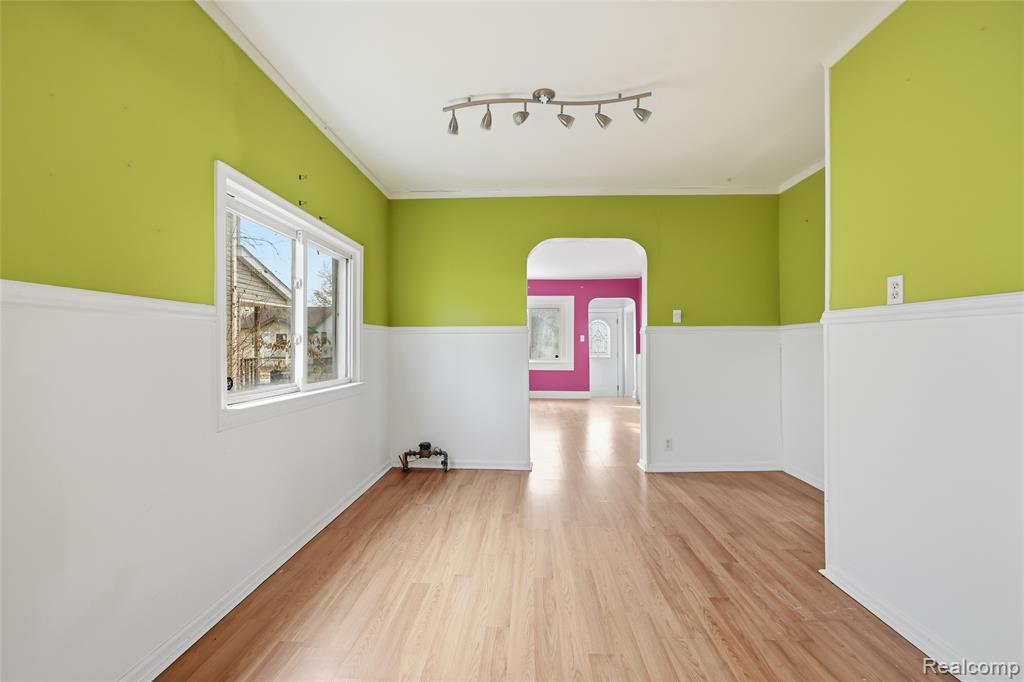 2146 Martin Road Ferndale, MI 48220 - Photo 4 of 30 Gallery Image 4