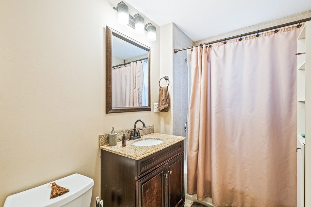 229 Centre Street Boston, MA 02124 - Photo 13 of 26