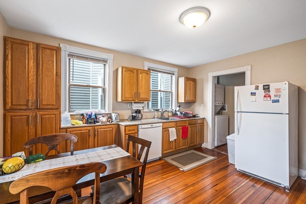 229 Centre Street Boston, MA 02124 - Photo 14 of 26