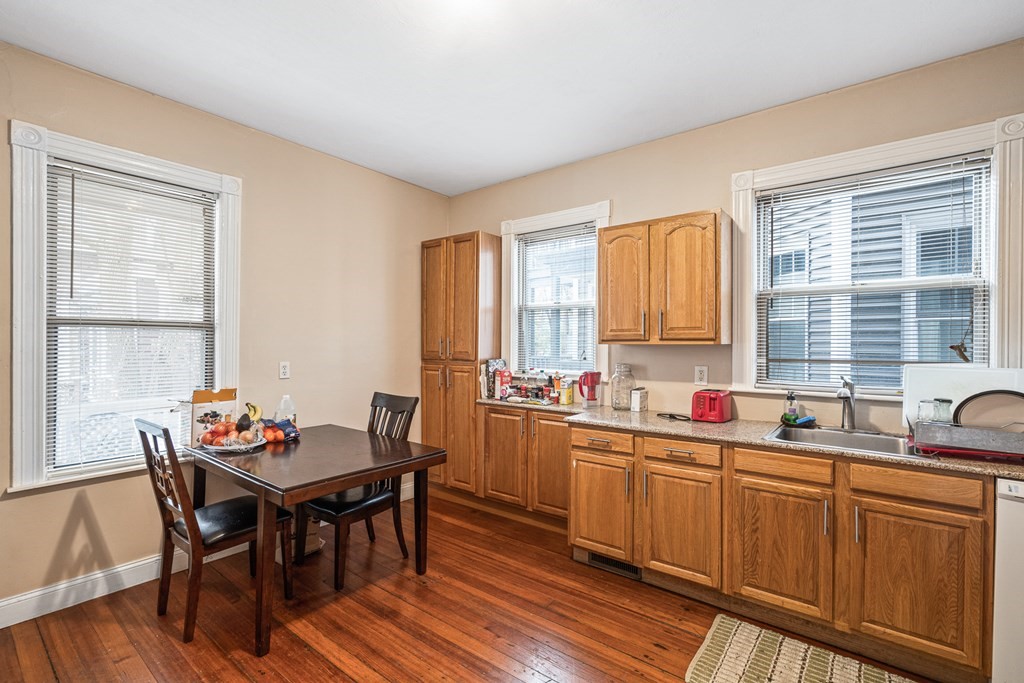 229 Centre Street Boston, MA 02124 - Photo 6 of 26