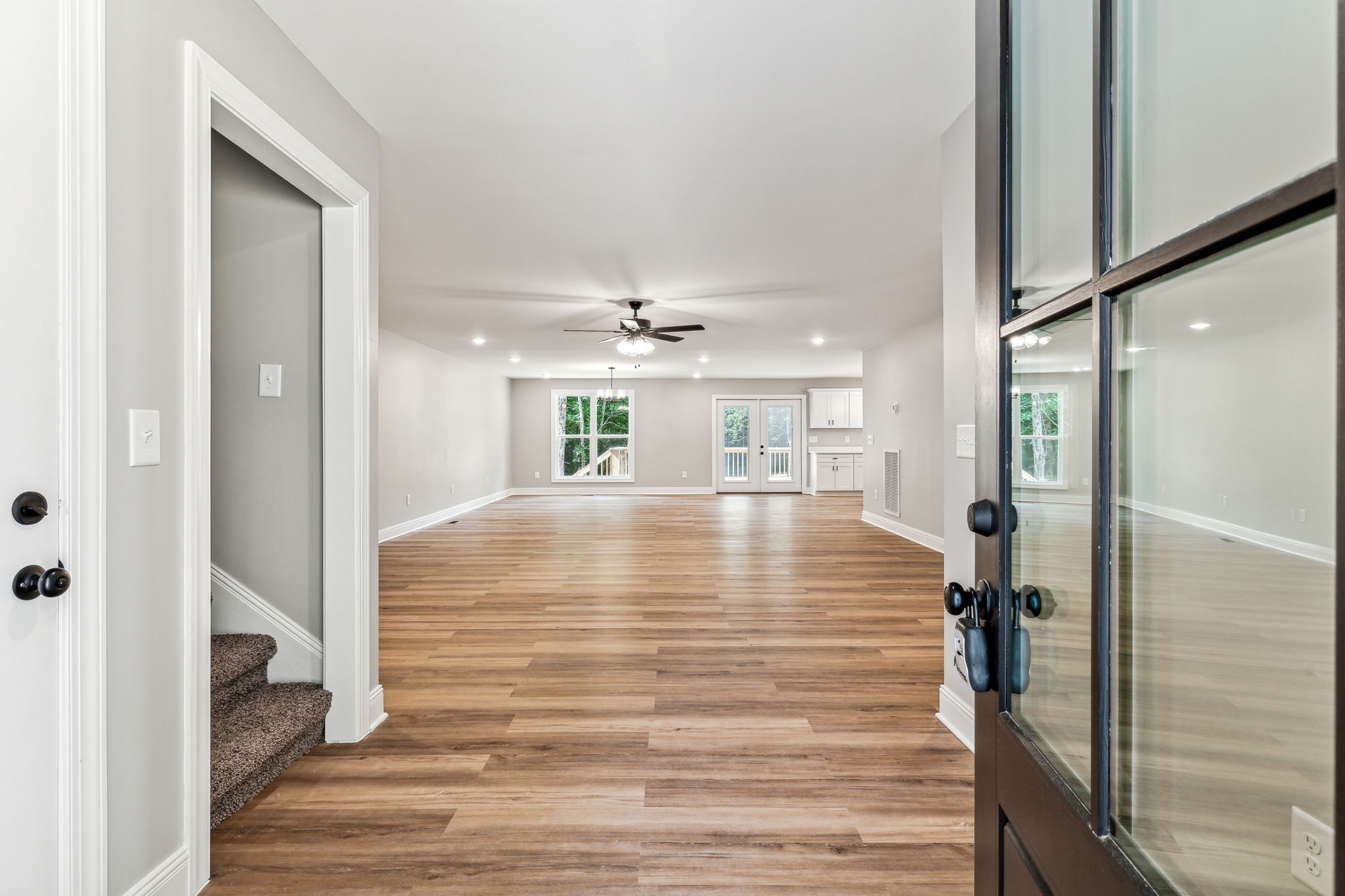 2009 Mosley Ferry Road Chapmansboro, TN 37035 - Photo 3 of 49 Gallery Image 3