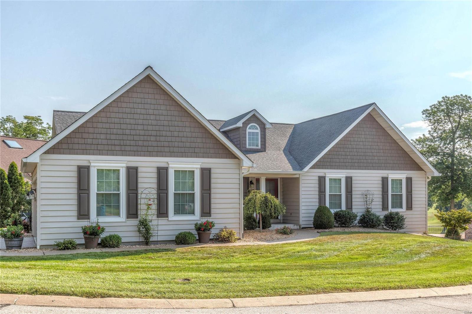 264 Ashdown Forest Weldon Spring, MO 63304 - Photo 3 of 3 Gallery Image 3
