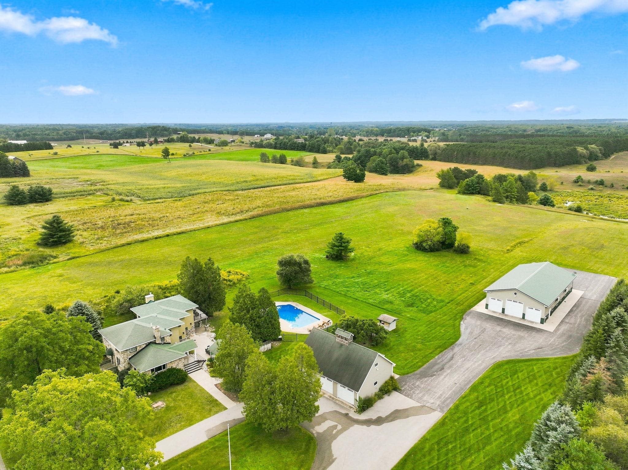6801 Secor Road Traverse City, MI 49685 - Photo 88 of 93 Gallery Image 88