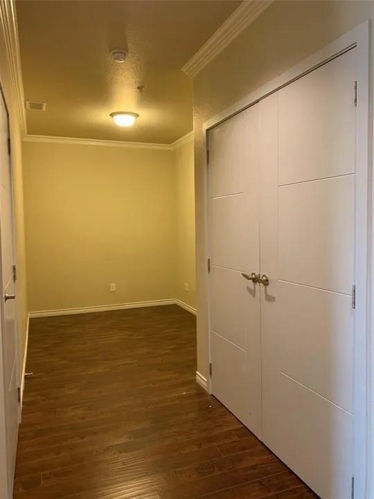 1100 West Trinity Mills Road, Unit 2025 Carrollton, TX 75006 - Photo 7 of 16 a view of an empty room