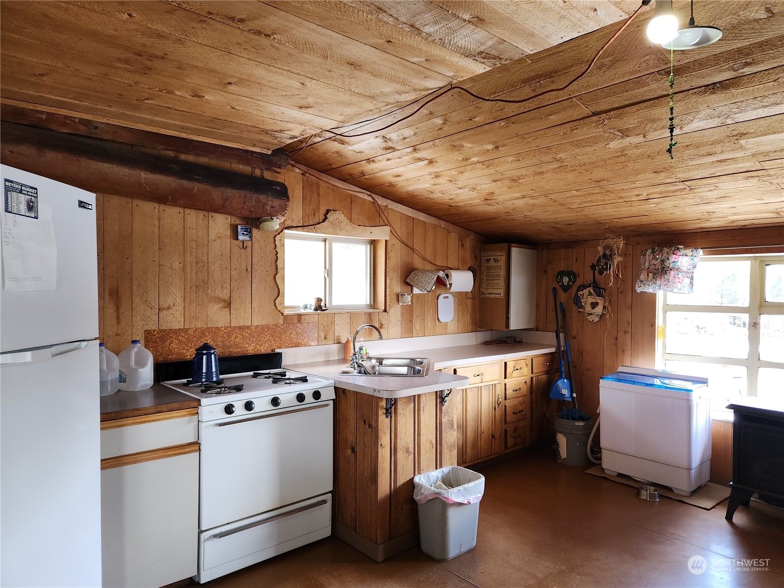 174 Marlys Road Tonasket, WA 98855 - Photo 6 of 38 Gallery Image 6