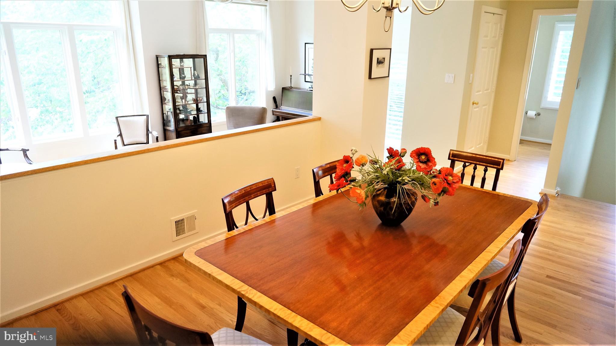 11535 Hemingway Drive Reston, VA 20194 - Photo 12 of 72