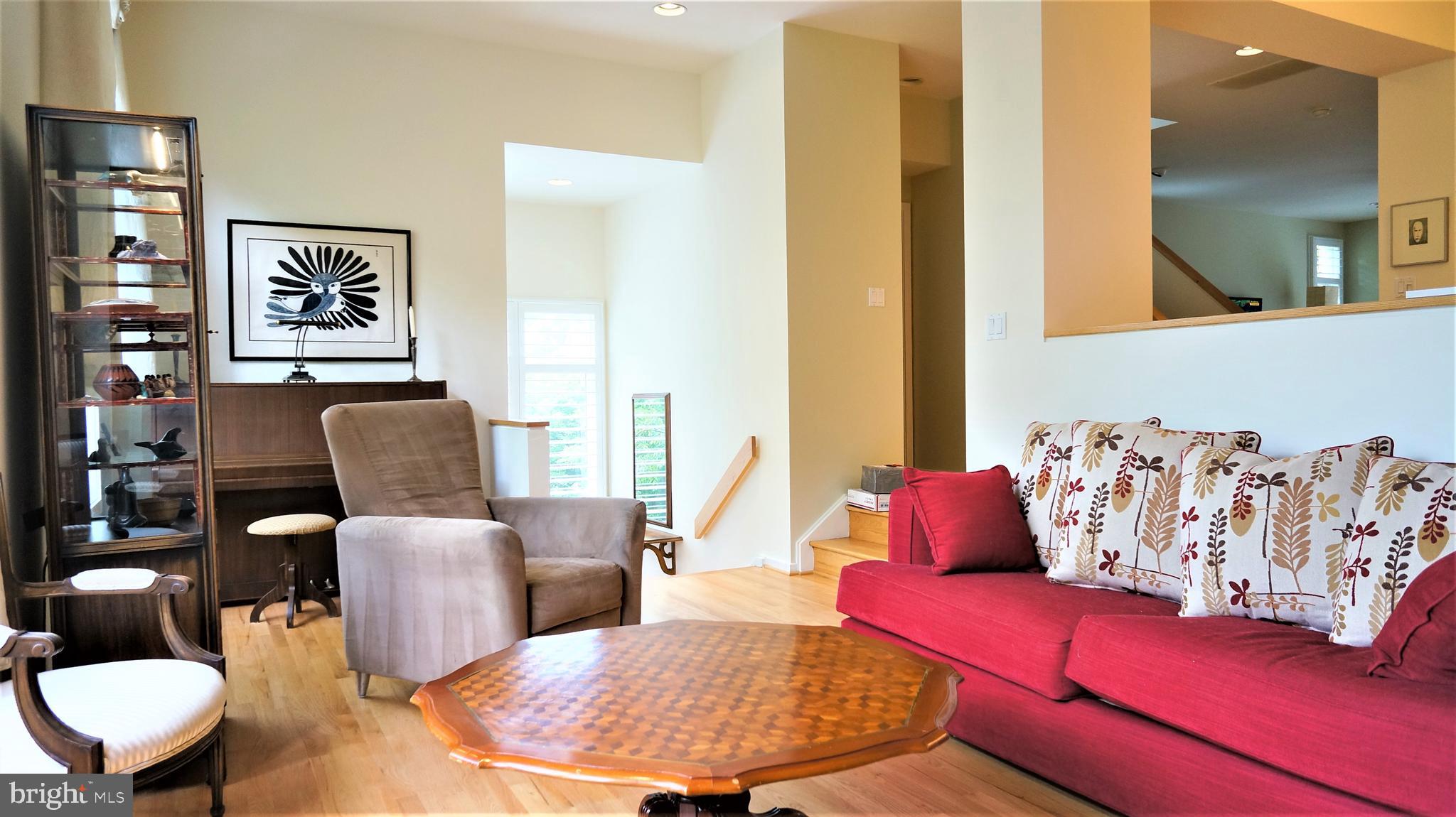 11535 Hemingway Drive Reston, VA 20194 - Photo 8 of 72