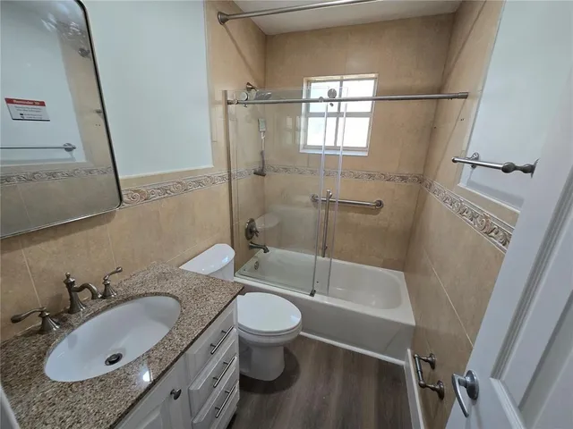 $2,200 | 8886 Southwest 3rd Street, Unit 202, Pembroke Pines, FL 33025