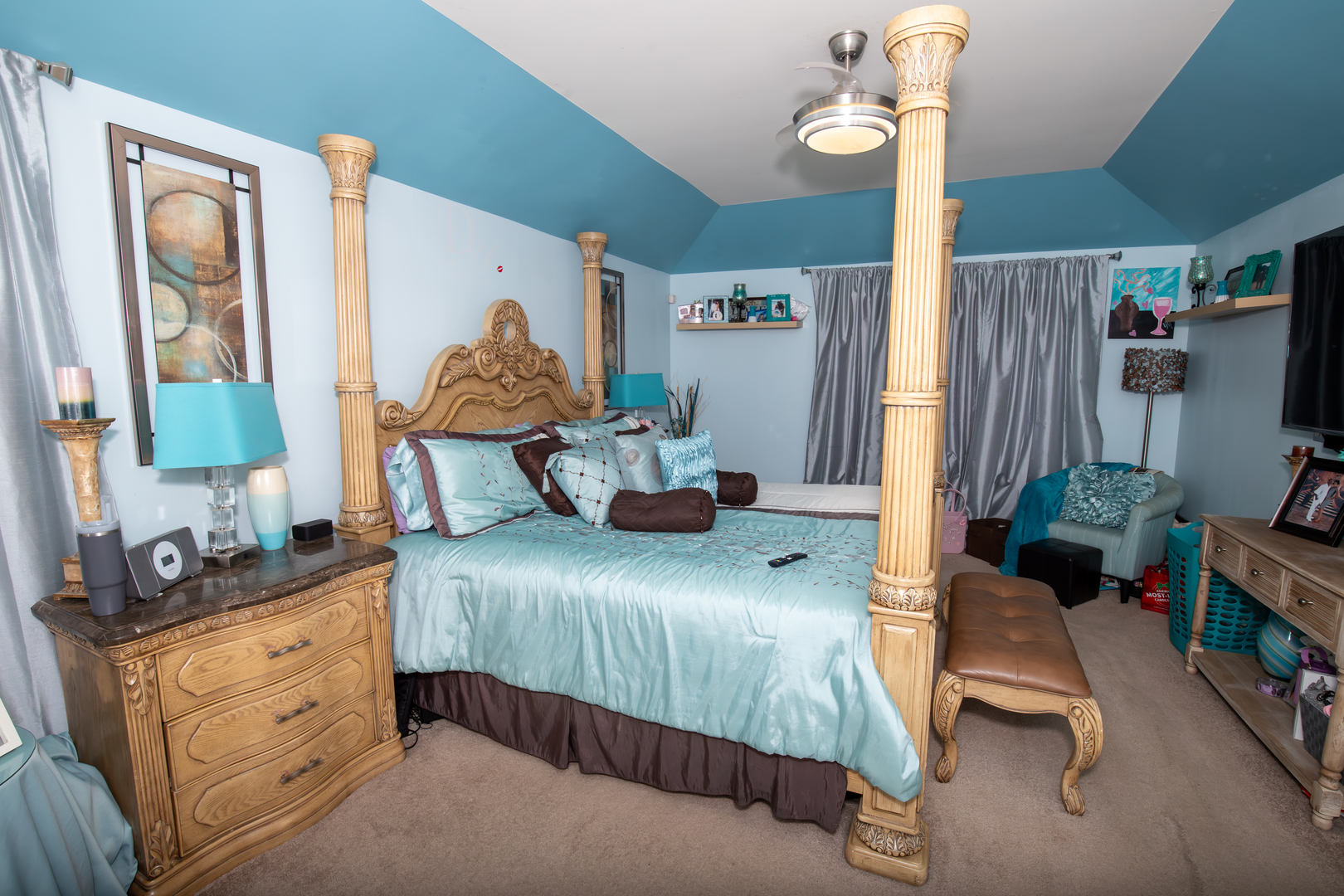 1844 180th Place Lansing, IL 60438 - Photo 10 of 34 a bedroom with a bed dresser and a window