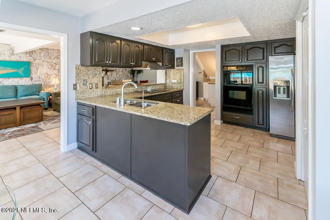 1405 Ryar Road Jacksonville, FL 32216 - Photo 12 of 35 012