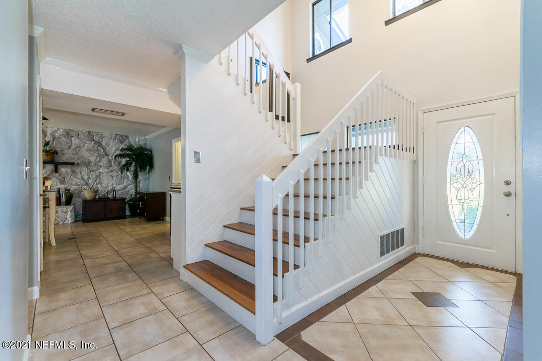 1405 Ryar Road Jacksonville, FL 32216 - Photo 5 of 35 005