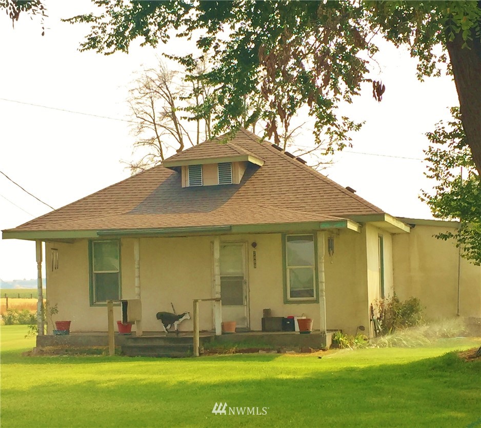2499 Valley Road Northeast Moses Lake, WA 98837 - Photo 1 of 24 Gallery Image 1