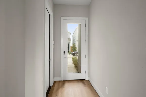 $2,100 | 8115 Esther Acres Lane, Houston, TX 77088