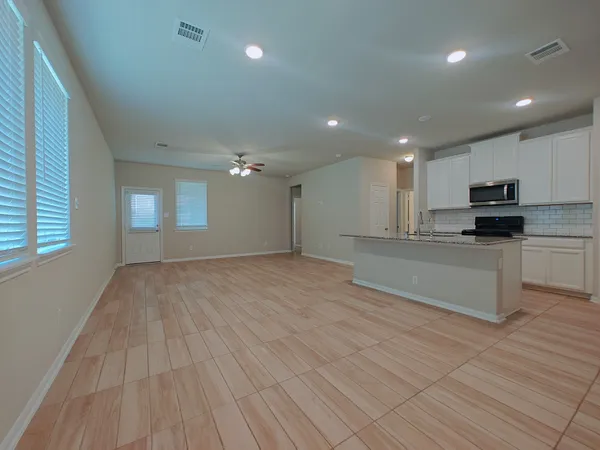 $1,995 | 26046 Quiet Field Court, Richmond, TX 77406