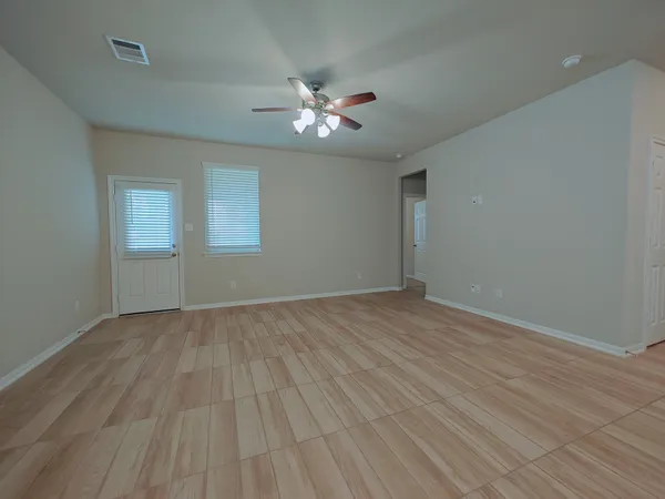 $1,995 | 26046 Quiet Field Court, Richmond, TX 77406