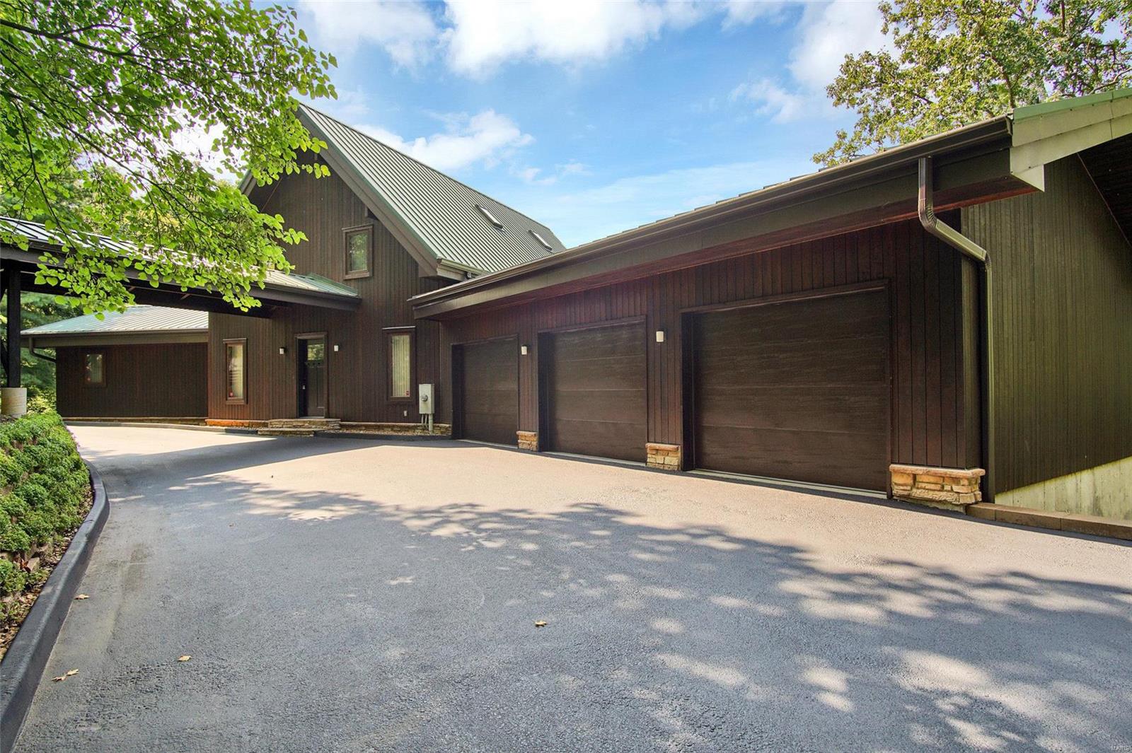 19173 Old Logging Road Glencoe, MO 63038 - Photo 2 of 34