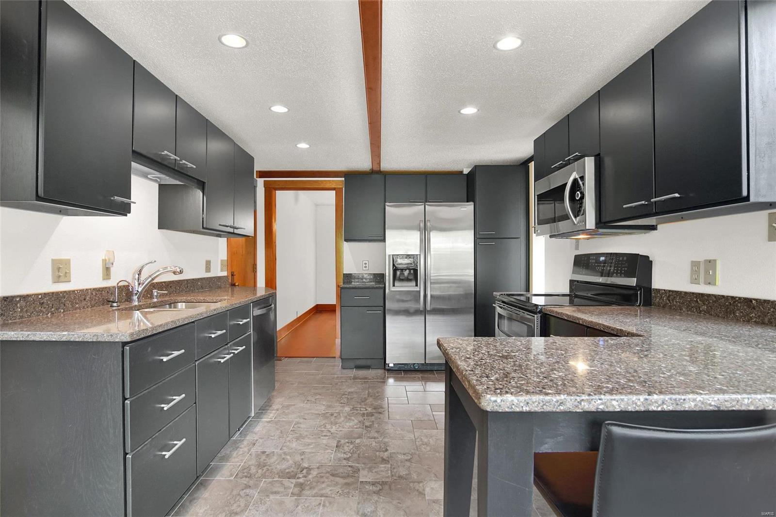 19173 Old Logging Road Glencoe, MO 63038 - Photo 10 of 34