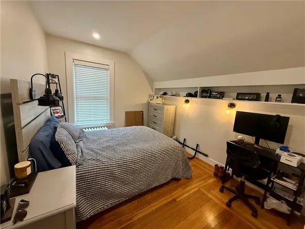 $10,000 | 31 Slocum Street, Newport, RI 02840