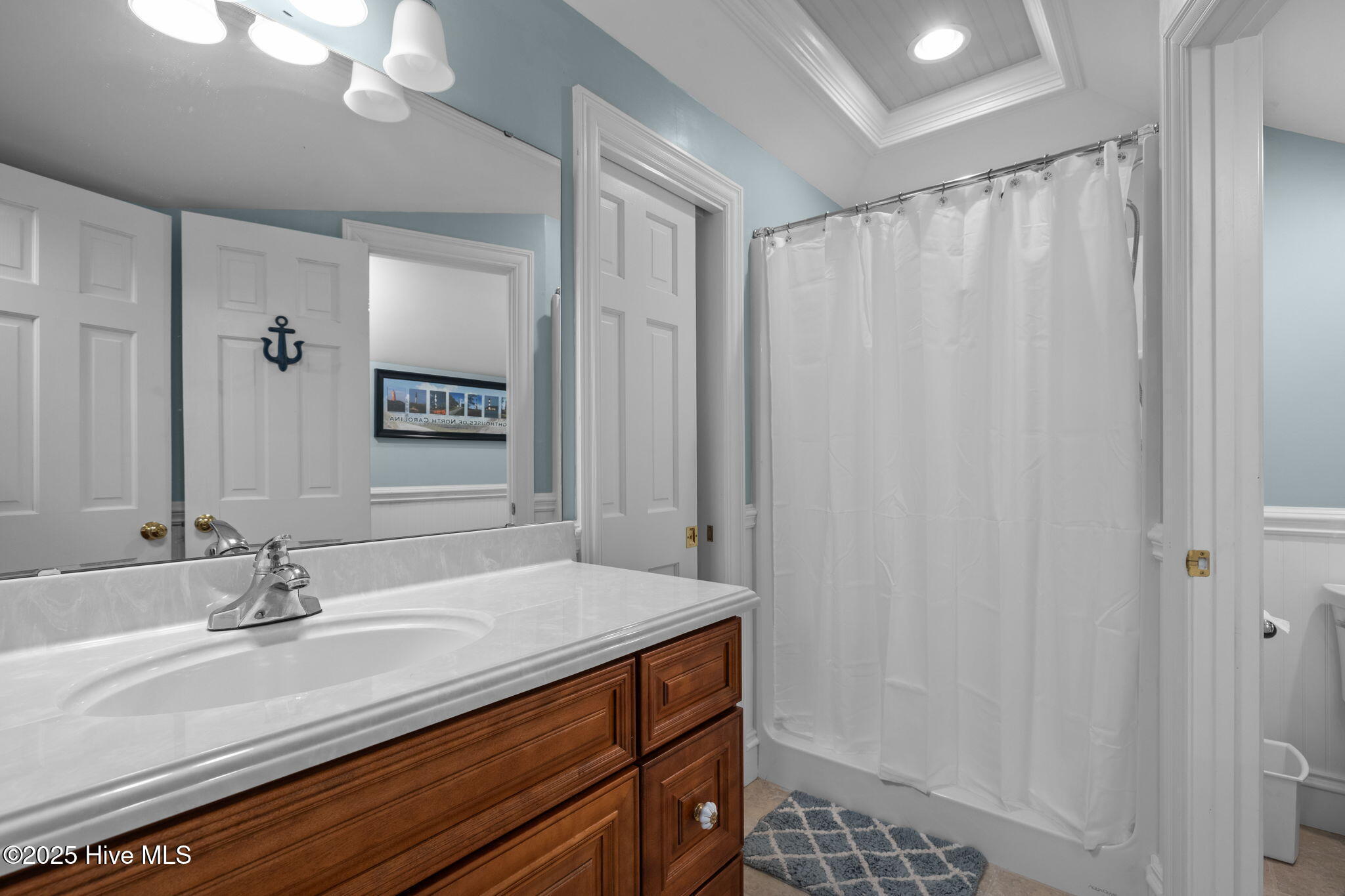 1207 Timber Trail Emerald Isle, NC 28594 - Photo 28 of 63 1207 Timber Trail 2nd level BR Ensuite