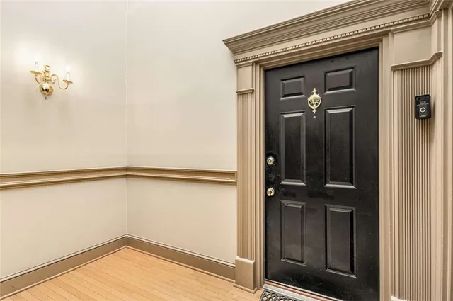 a view of empty room