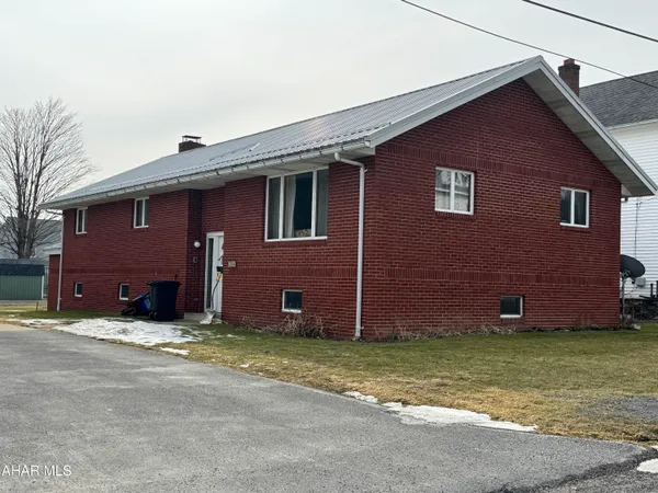 $149,900 | 306 A Linwood Avenue, Patton, PA 16668