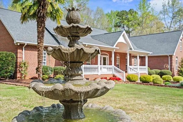 $899,000 | 299 Fairway Lane, Pageland, SC 29728