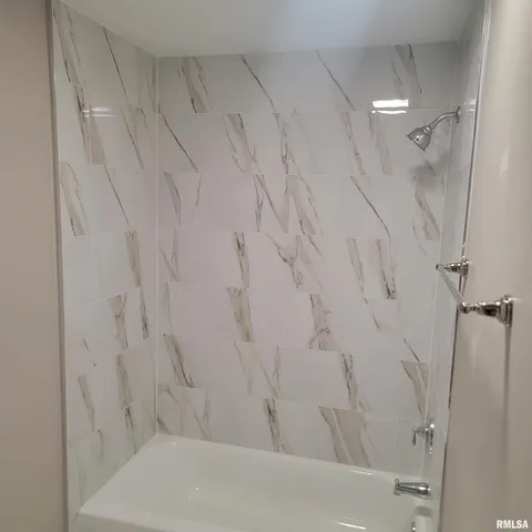 $174,600 | 725 East Spruce Street, Springfield, IL 62703