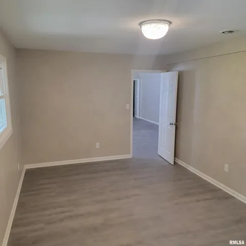 $174,600 | 725 East Spruce Street, Springfield, IL 62703