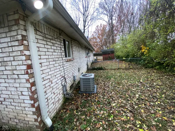 $1,050 | 1260 North Ridgeview Drive, Indianapolis, IN 46219