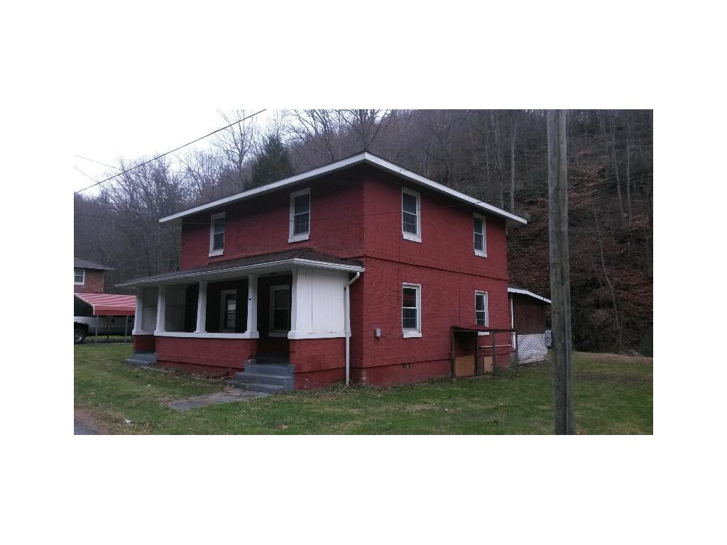 1655 Derby Road Appalachia, VA 24216 - Photo 1 of 16 Front View