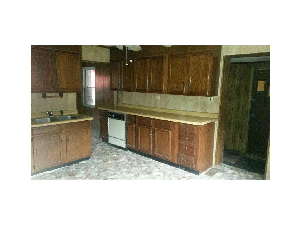 1655 Derby Road Appalachia, VA 24216 - Photo 8 of 16 Kitchen