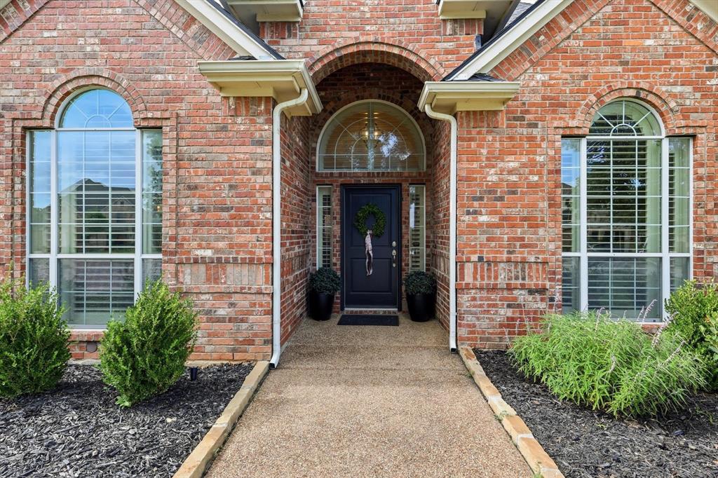 953 Monarch Way Keller, TX 76248 - Photo 3 of 36