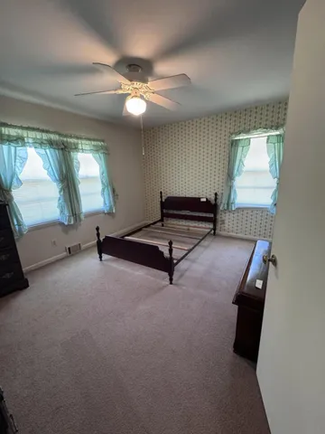 $215,000 | 686 West Pine Street, Varnville, SC 29944