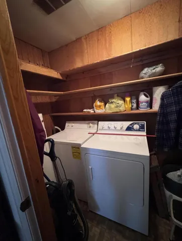 $215,000 | 686 West Pine Street, Varnville, SC 29944