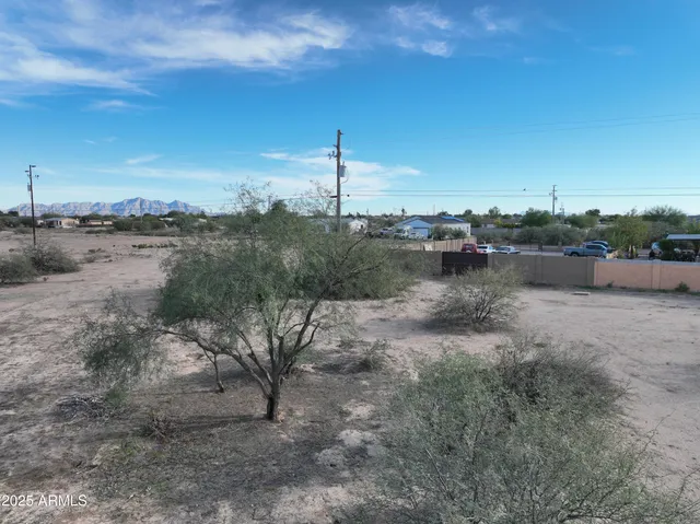 a view of a lake with houses
