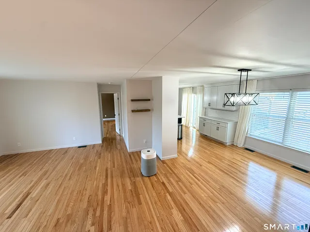 $425,000 | 2547 Winsted Road, Torrington, CT 06790