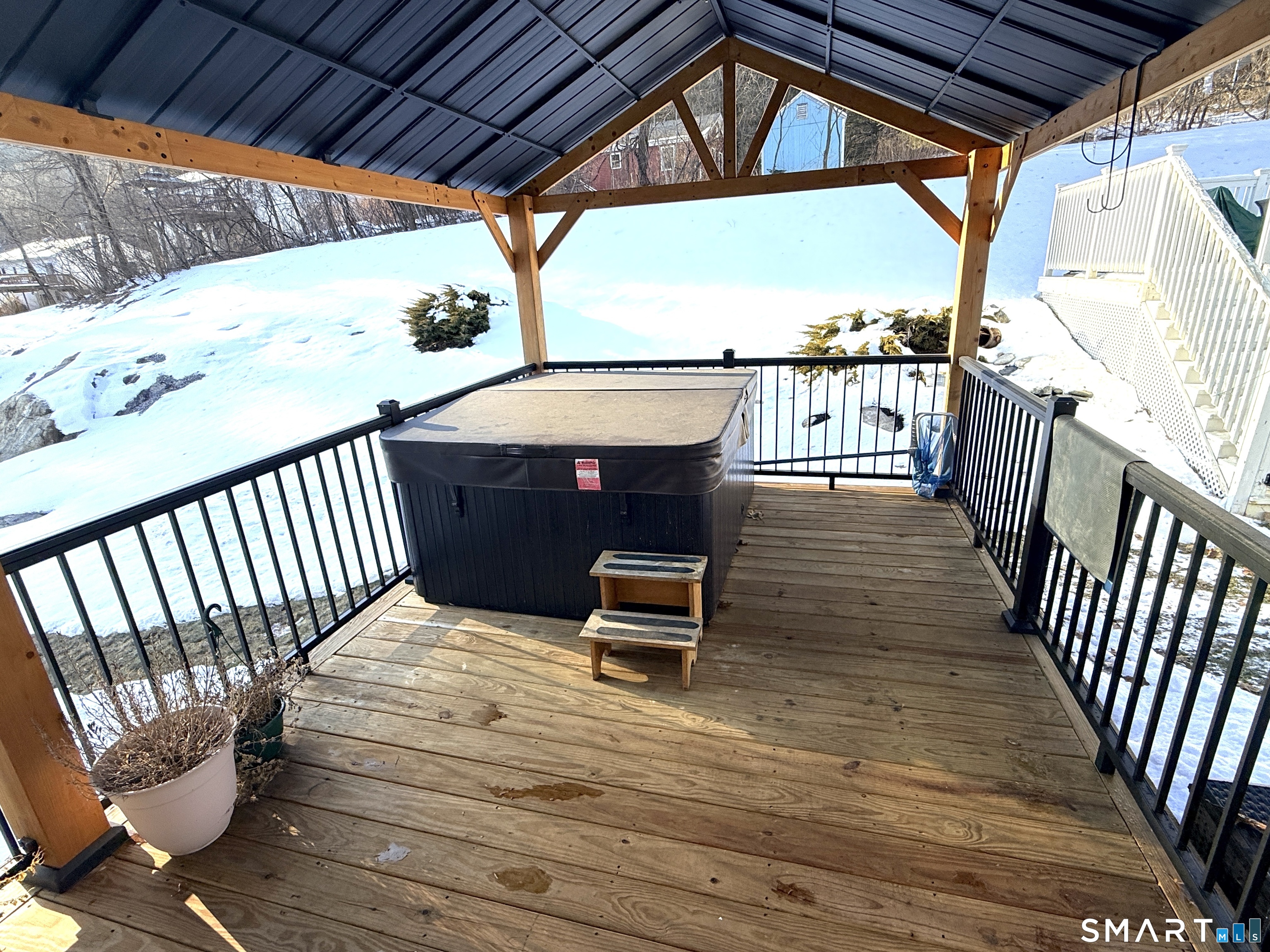 2547 Winsted Road Torrington, CT 06790 - Photo 21 of 40