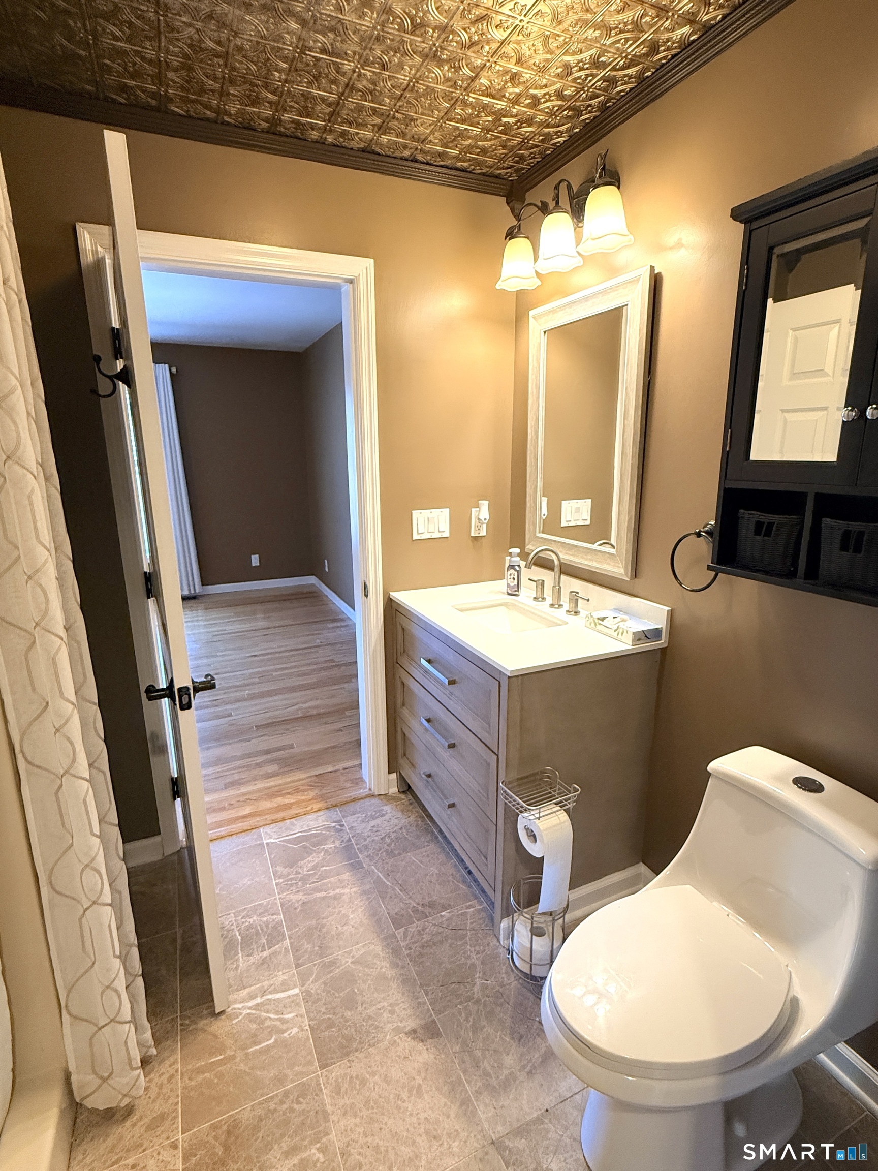 2547 Winsted Road Torrington, CT 06790 - Photo 27 of 40