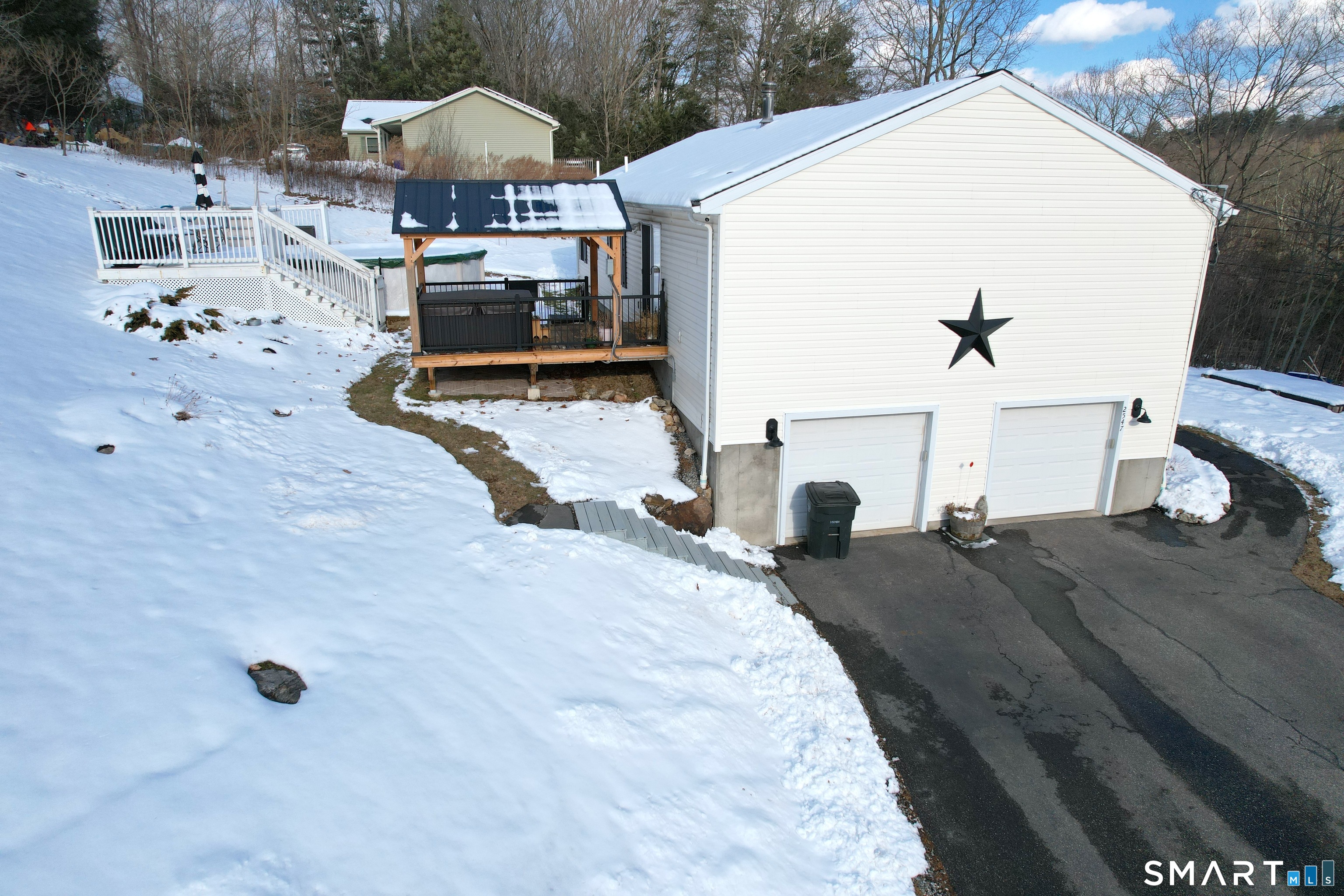 2547 Winsted Road Torrington, CT 06790 - Photo 8 of 40