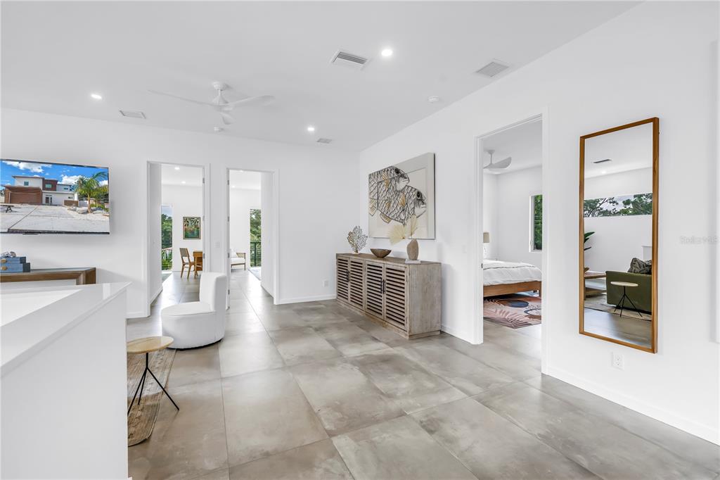 2314 Floyd Street Sarasota, FL 34239 - Photo 38 of 90