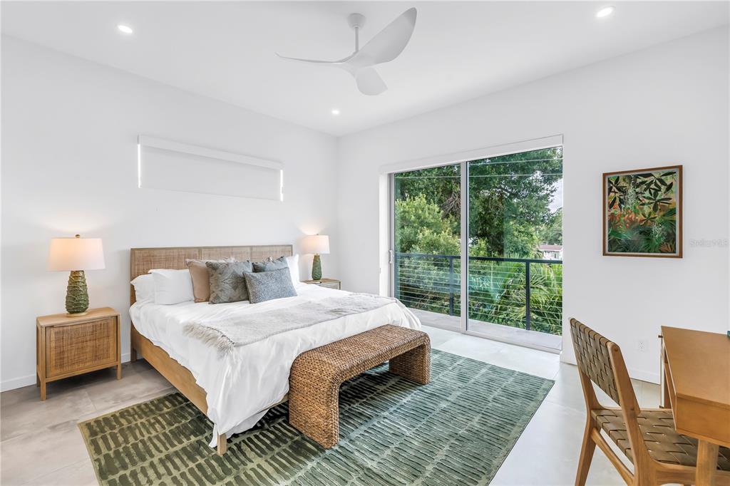 2314 Floyd Street Sarasota, FL 34239 - Photo 47 of 90