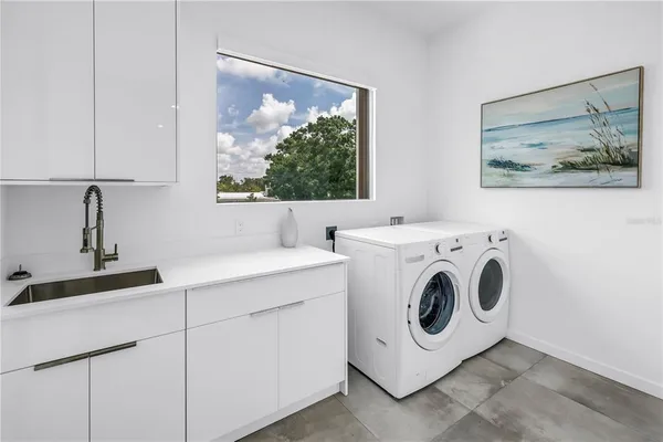 $18,500 | 2314 Floyd Street, Sarasota, FL 34239